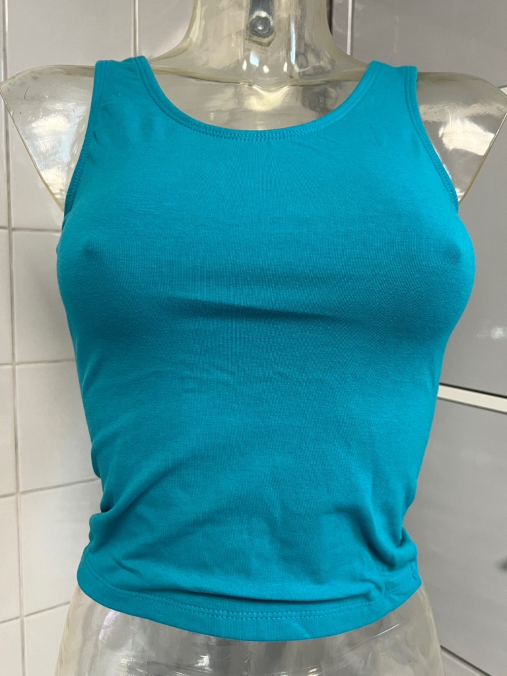Body Wrappers Basic Cotton Lycra Tank M NWOT Turquoise